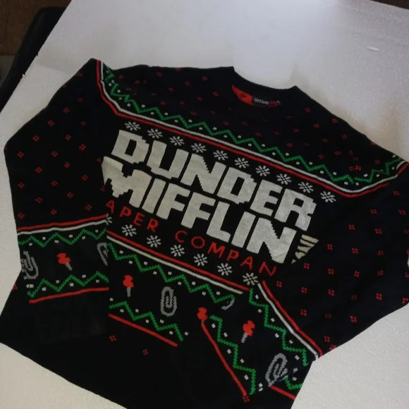 Sweater - Picture 3 of 3